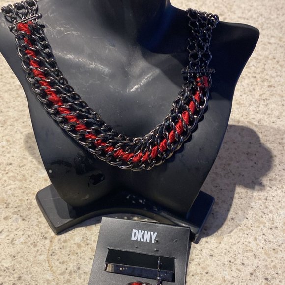 necklace - Picture 3 of 6